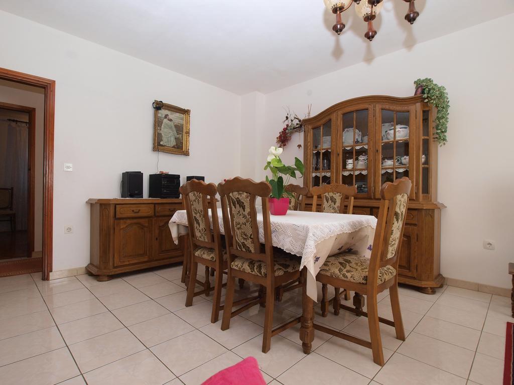 Apartment Luisa 1437 Peruški المظهر الخارجي الصورة