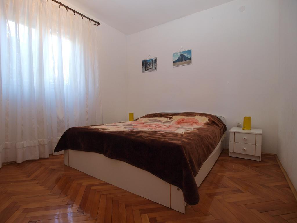 Apartment Luisa 1437 Peruški المظهر الخارجي الصورة